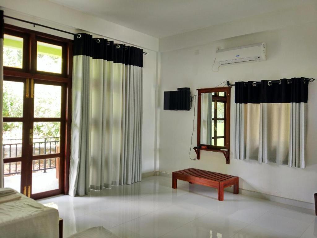 Wildescape Polonnaruwa Villa Buitenkant foto