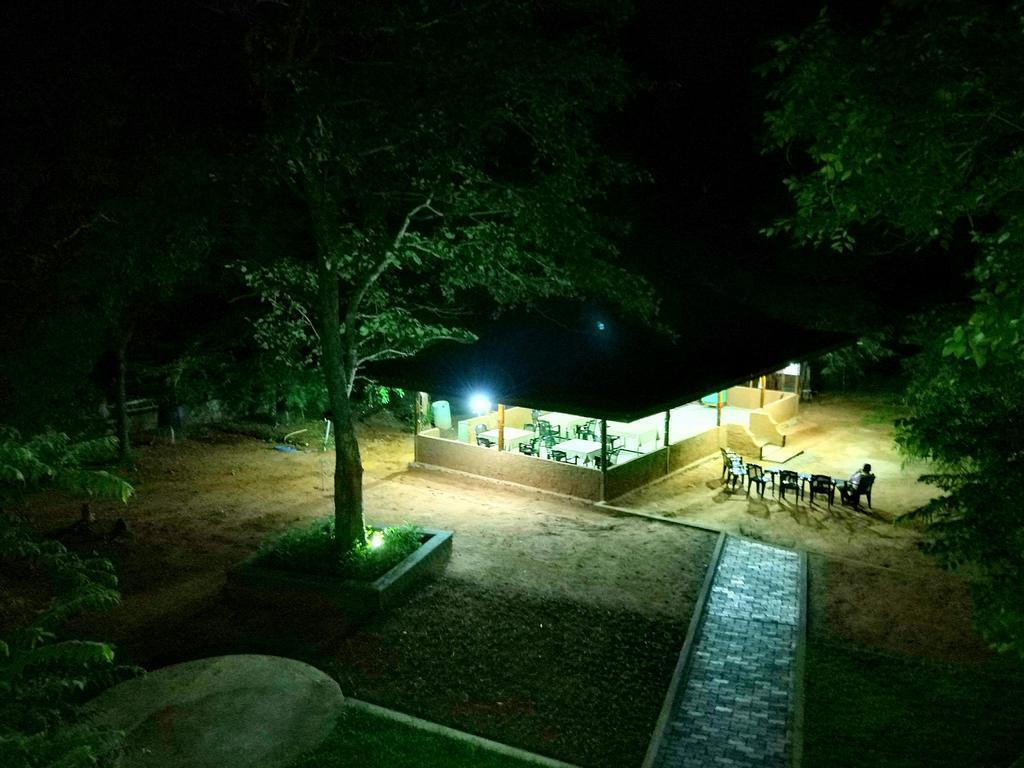 Wildescape Polonnaruwa Villa Buitenkant foto